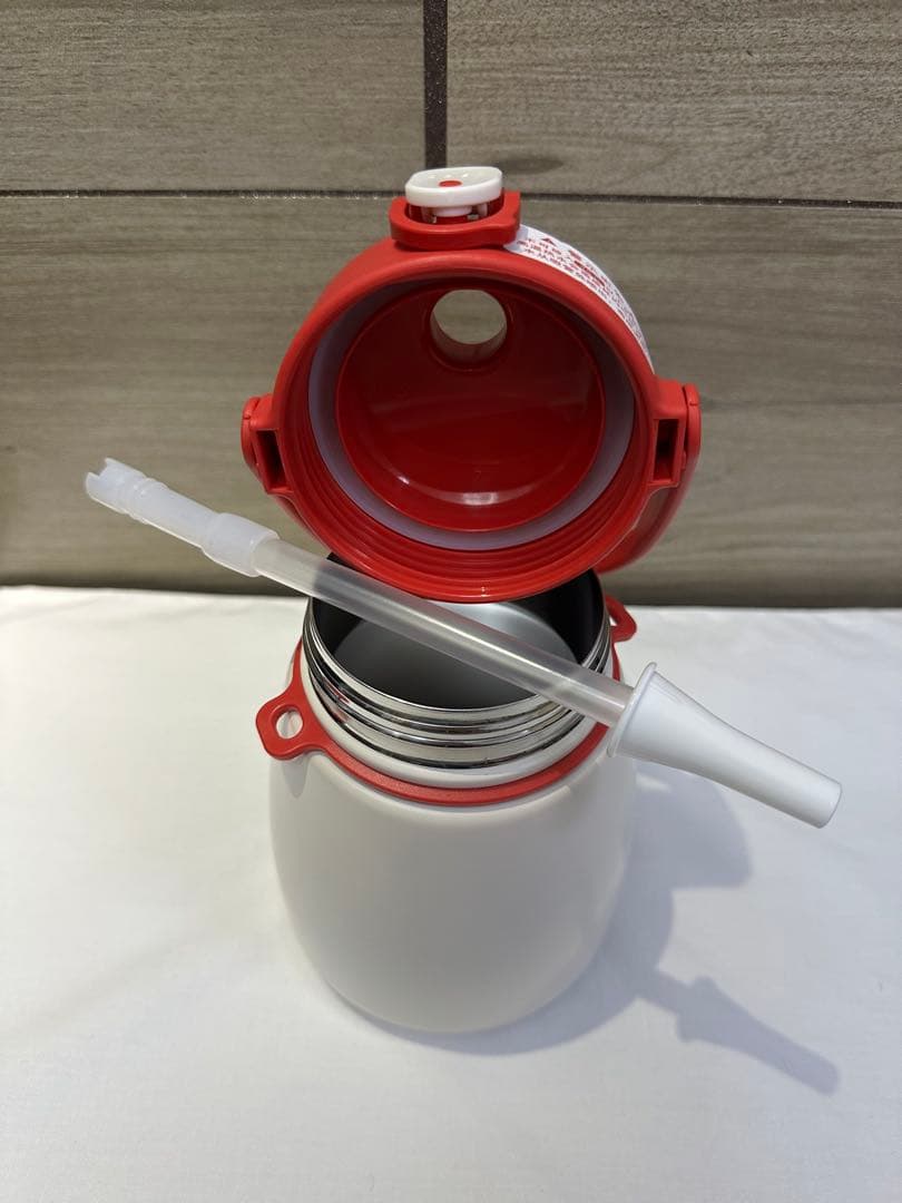 海外限定　スターバックス　ステンレス　タンブラー　いちごうさぎチャーム付き