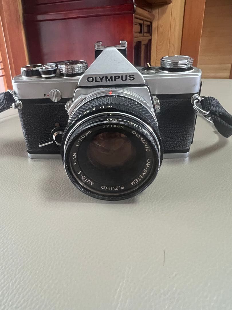 OLYMPUS フィルム一眼レフカメラ OM-1