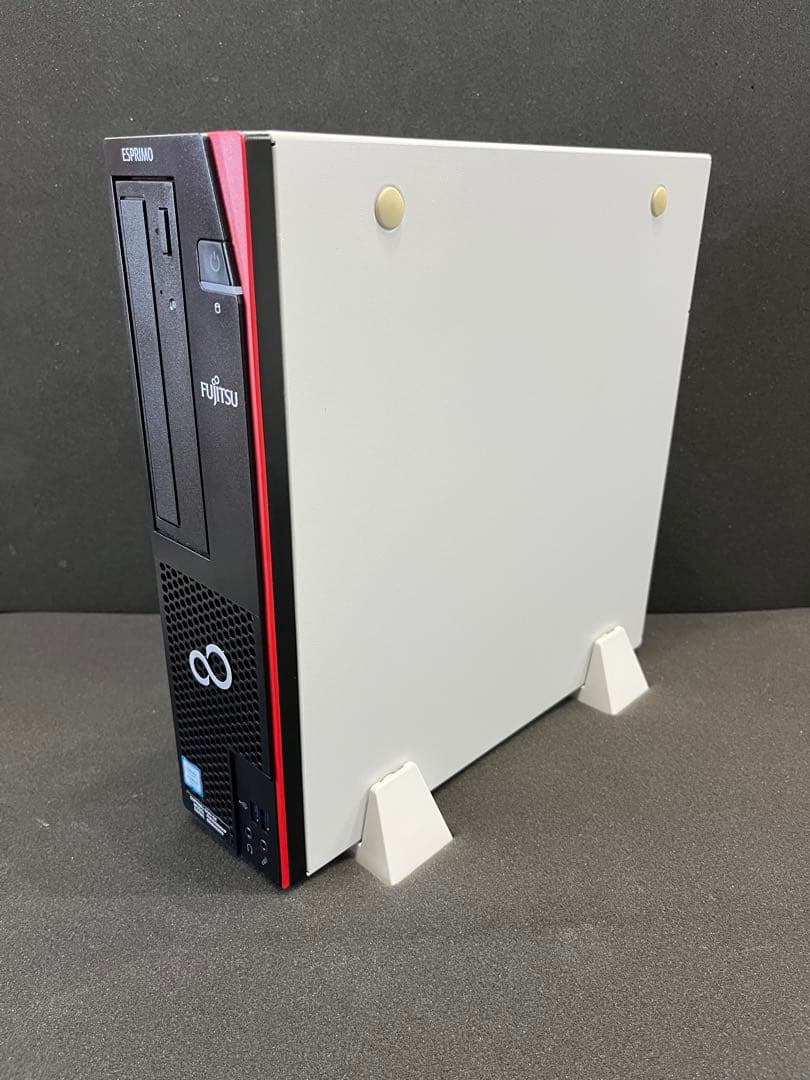 Windowsデスクトップ Fujitsu ESPRIMO D587/SX