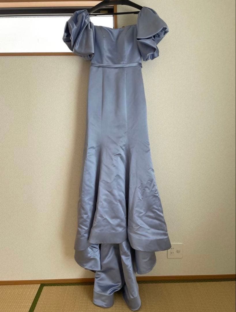 【美品】【ドレスプロダクション】ウェディングドレス　サテンドレス•水色