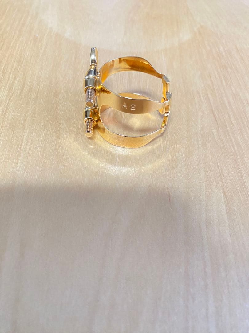 ハリソンハーツ アルトサックスリガチャー ゴールドプレート HALISON