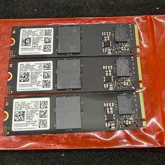 s*j様 【新品同様3個セット】サムスン MZVL4256HBJD-00BL7