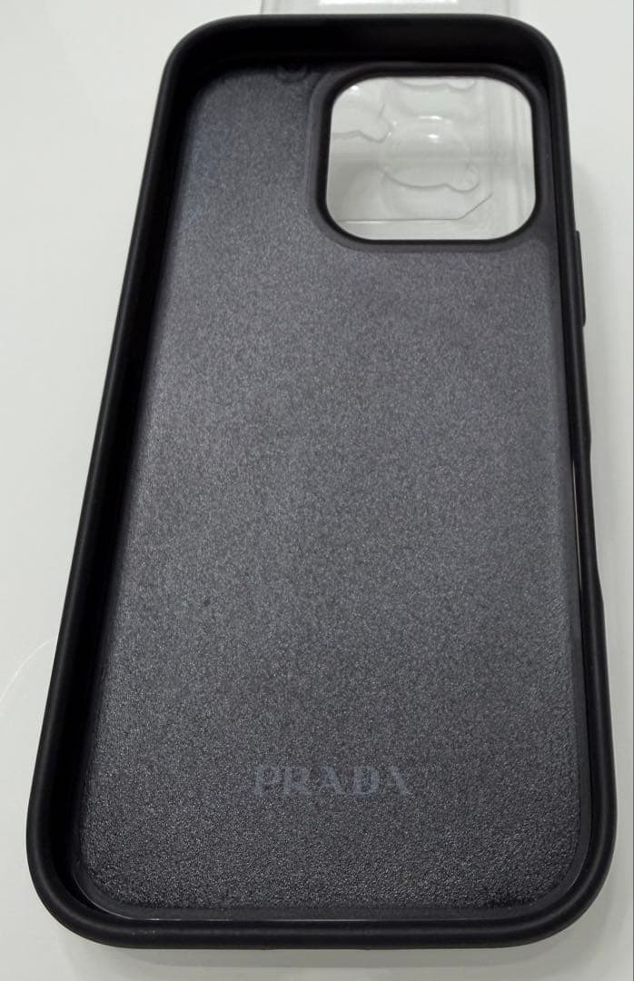 PRADA iPhone16PRO用ケース ピンク