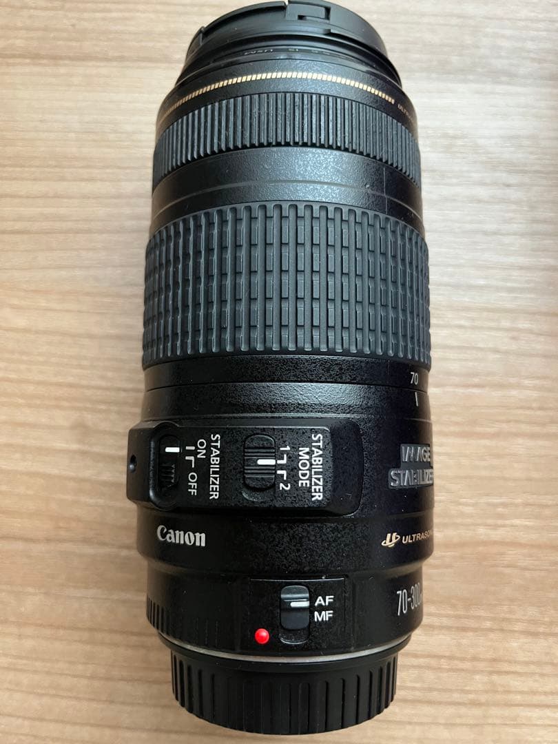 デジタル一眼レフカメラCanon EF 70-300㎜F4-5.6 IS USM