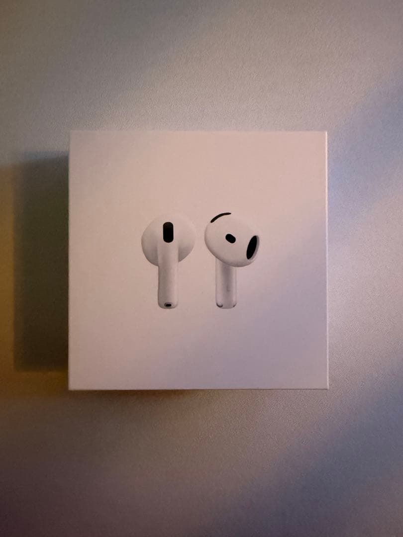 AirPods 4 本体 充電ケース付き(開封後未使用)