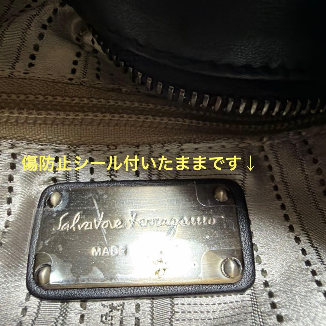 Salvadore Ferragamo ショルダーバッグ♡