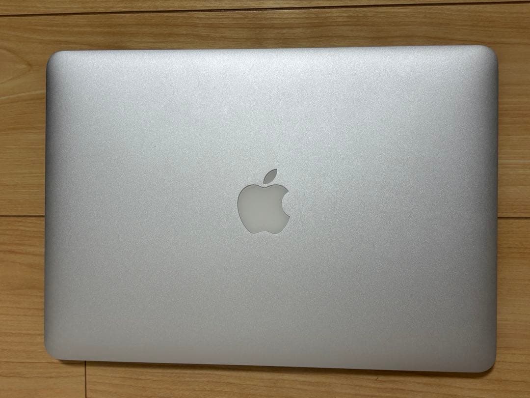 Apple MacBook Air ［MD761J/A］ Mid 2013モデル
