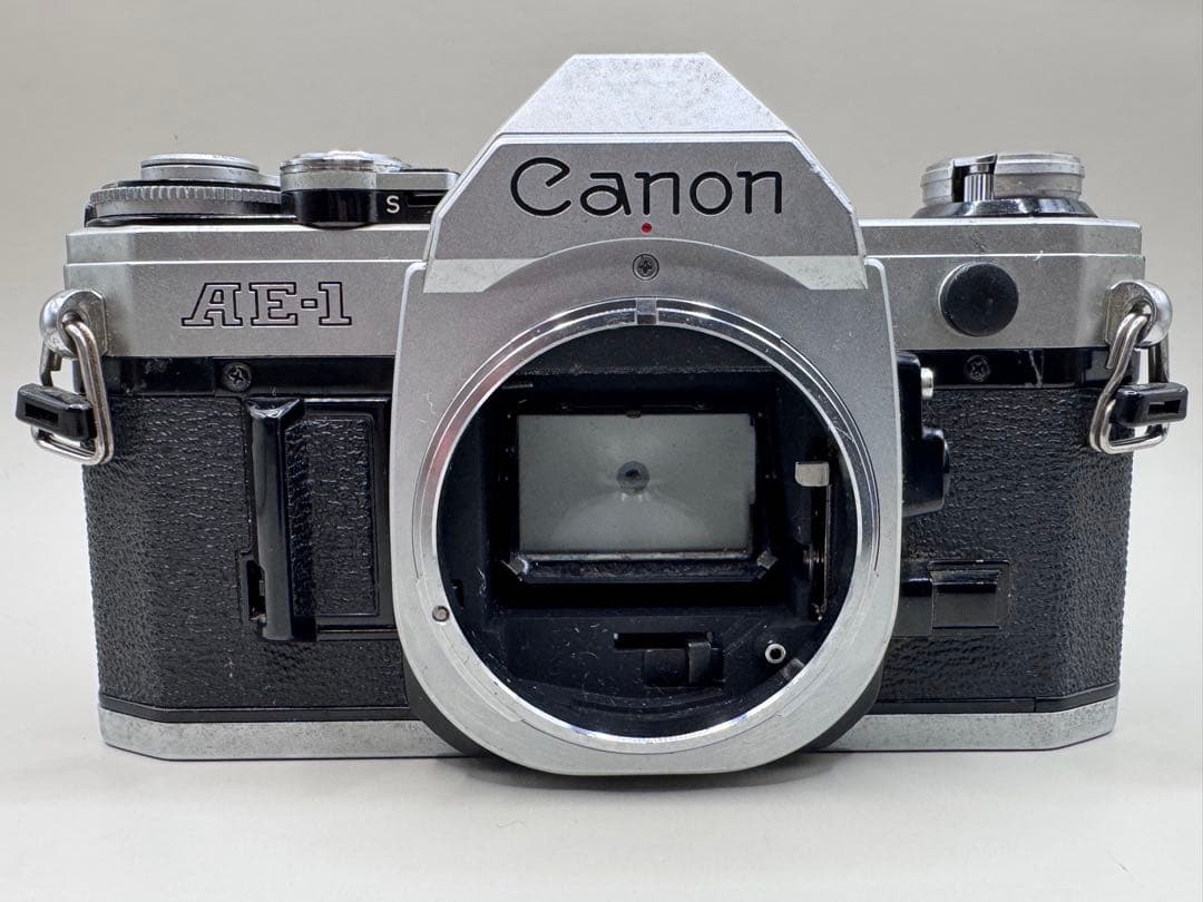 【ジャンク】 Canon AE-1 / New FD 50mm f1.8