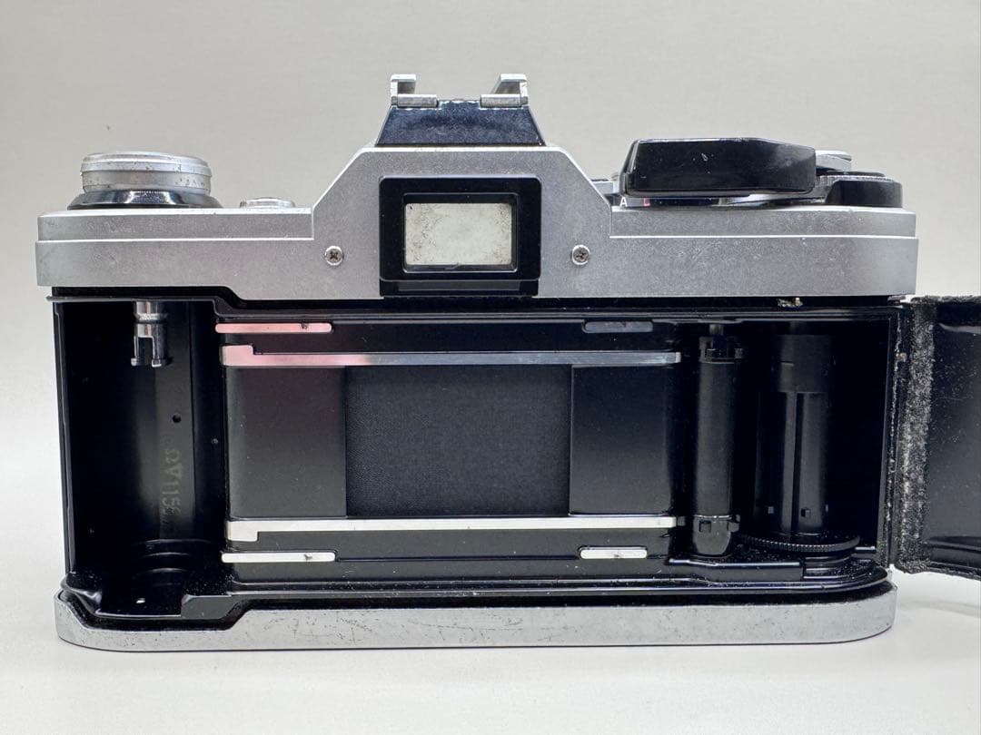 【ジャンク】 Canon AE-1 / New FD 50mm f1.8