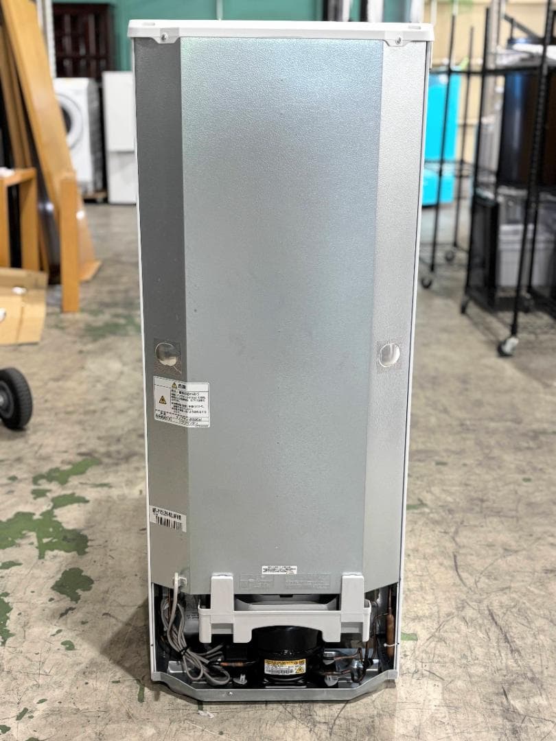 ■MITSUBISHI■冷蔵庫　MR-P15E2H-W　146L　2022年製