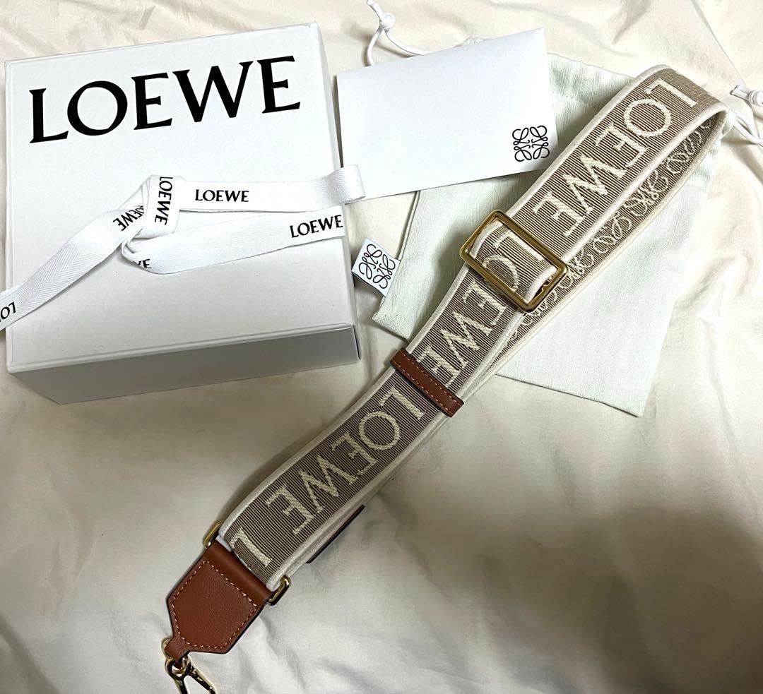 LOEWE ロエベ　アナグラム　ショルダーストラップ