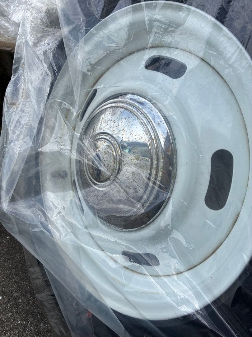 feelonn さま専用　used スタッドレスタイヤ、スチールホイール付き①