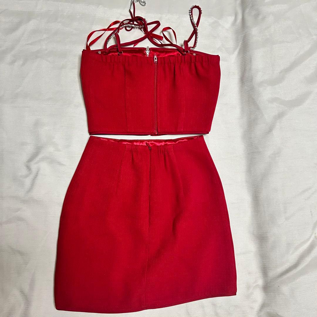 sugar 赤いビジュー付きクロップトップセット