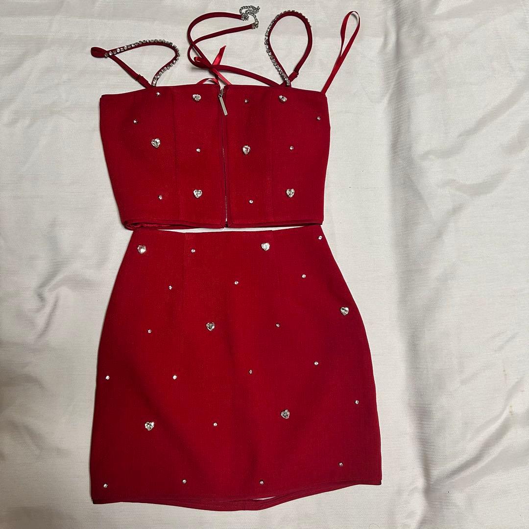 sugar 赤いビジュー付きクロップトップセット