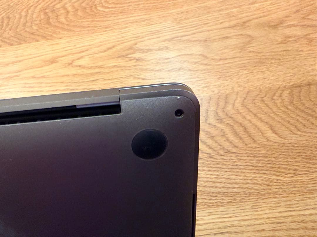 MacBook Pro 13インチ corei7 32GB 1TB US