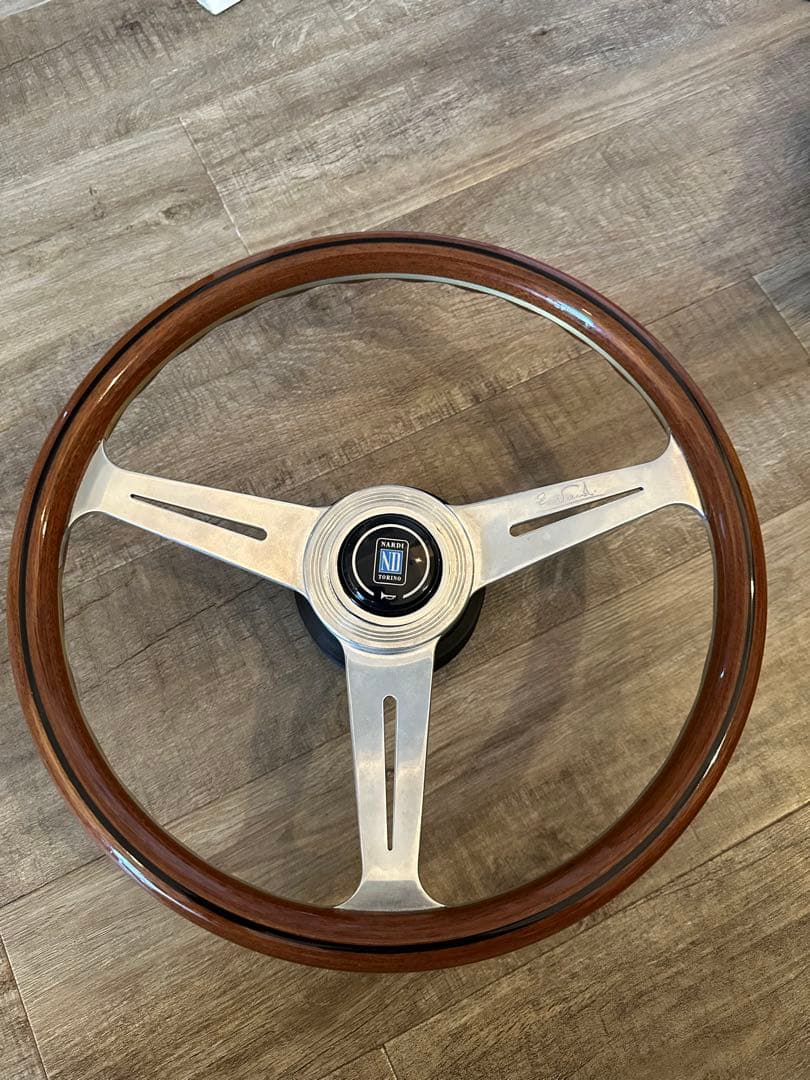 ナルディーステアリング　ハンドル 78プラド