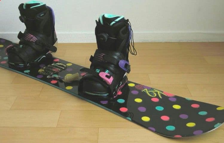 【送料込】スノーボード4点セット（板、ブーツ24cm、ビンディング、ケース）