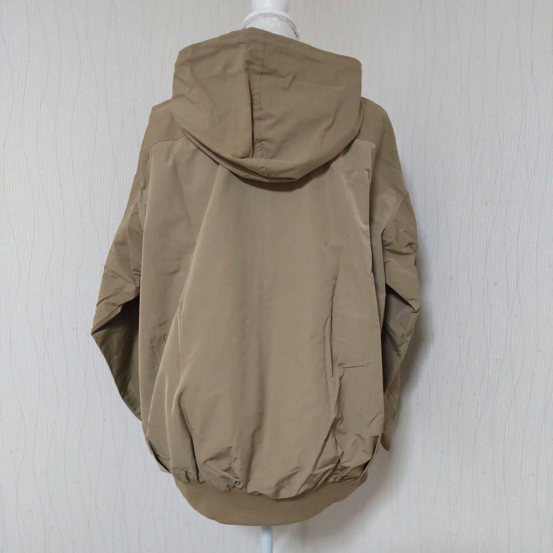 ジャンパー　３　汚れあり