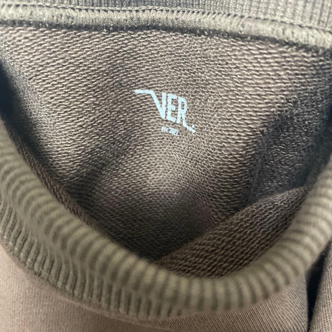 VER オフショルダー ブラウン スウェット バージョンオブユー