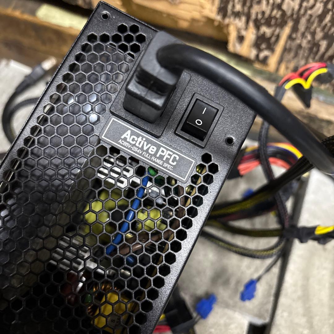 【動作確認済】PC用電源ユニット 800W ZU-700SP2