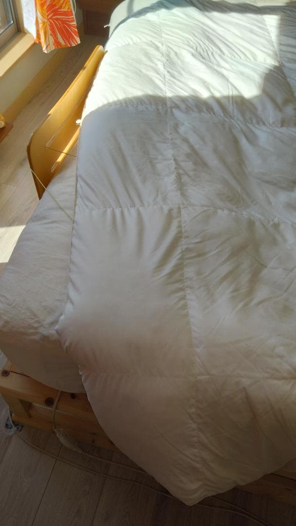 ニトリ　掛け布団　羽毛布団　ダブルサイズ　ホワイト