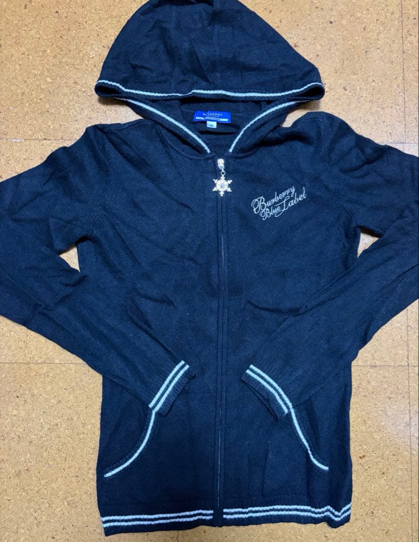 【BURBERRY】アンゴラ パーカー