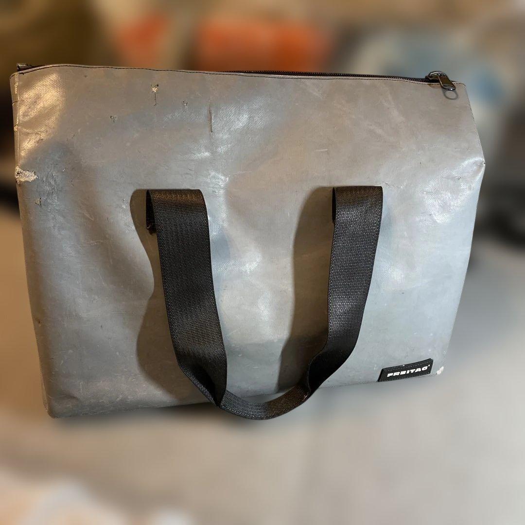 FREITAG フライターグ　ロイス　Lois F45 シルバー　グレー