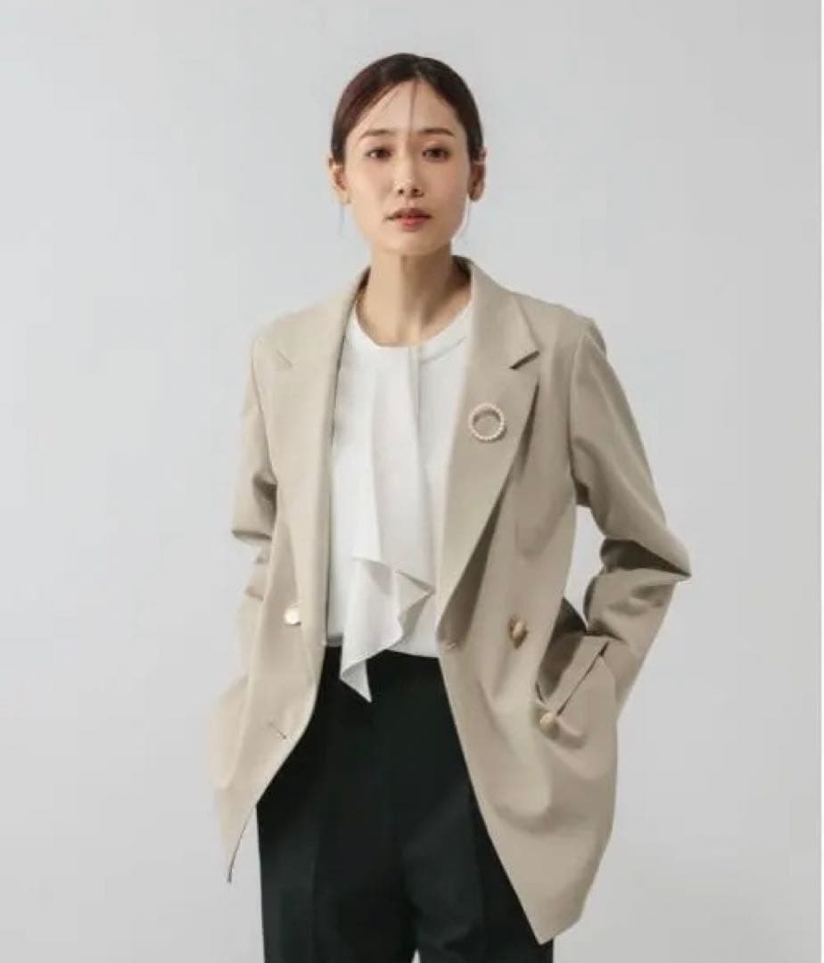 ウツクシルエットダブルジャケット