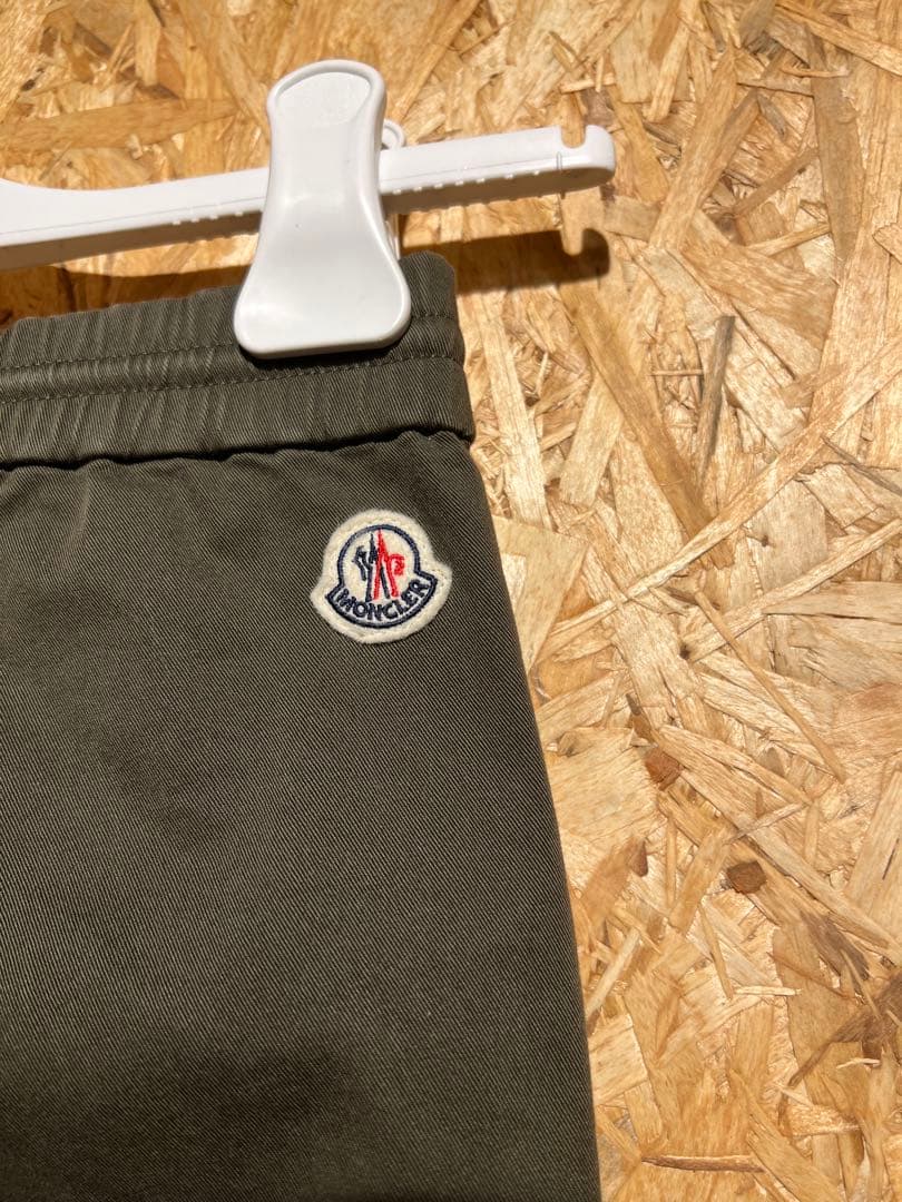 〈新品タグ付き〉モンクレール カーゴパンツ 6歳用サイズ カーキ