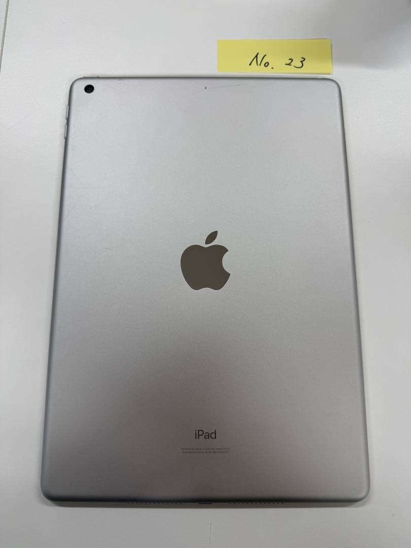 iPad第8世代 Wi-Fi 32GB シルバー ジャンク023