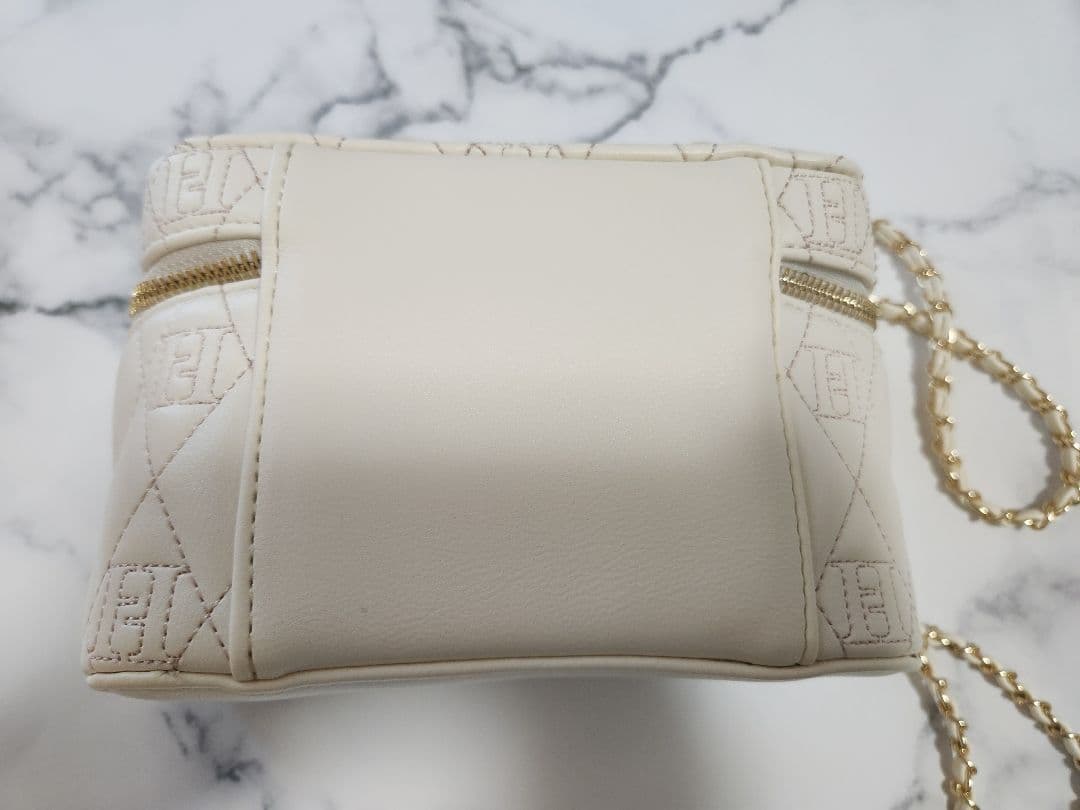 ★HANA★Monogram Quilted Vanity Bag