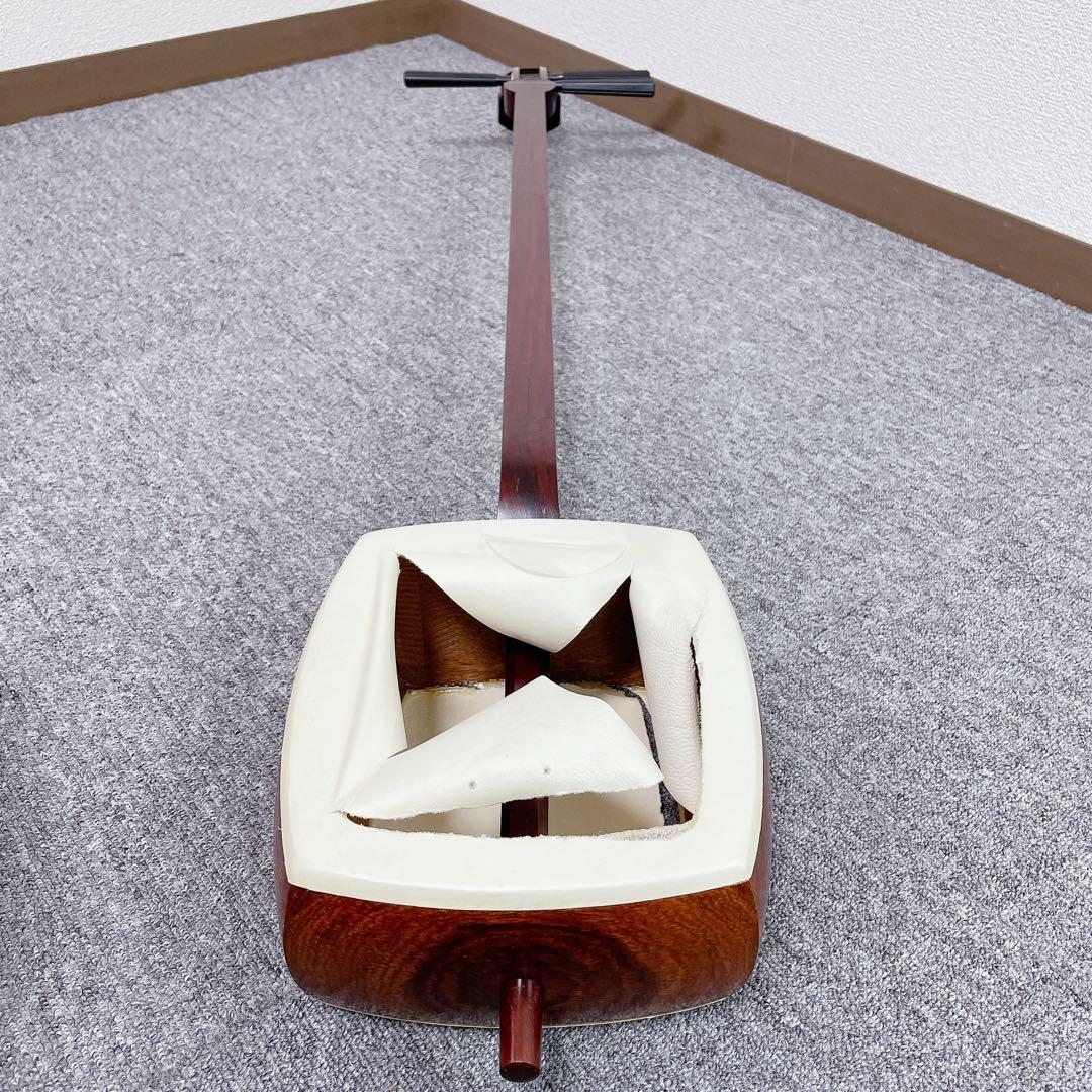 三味線 細棹 紅木 子持ち綾杉胴 一本溝 金細 和楽器