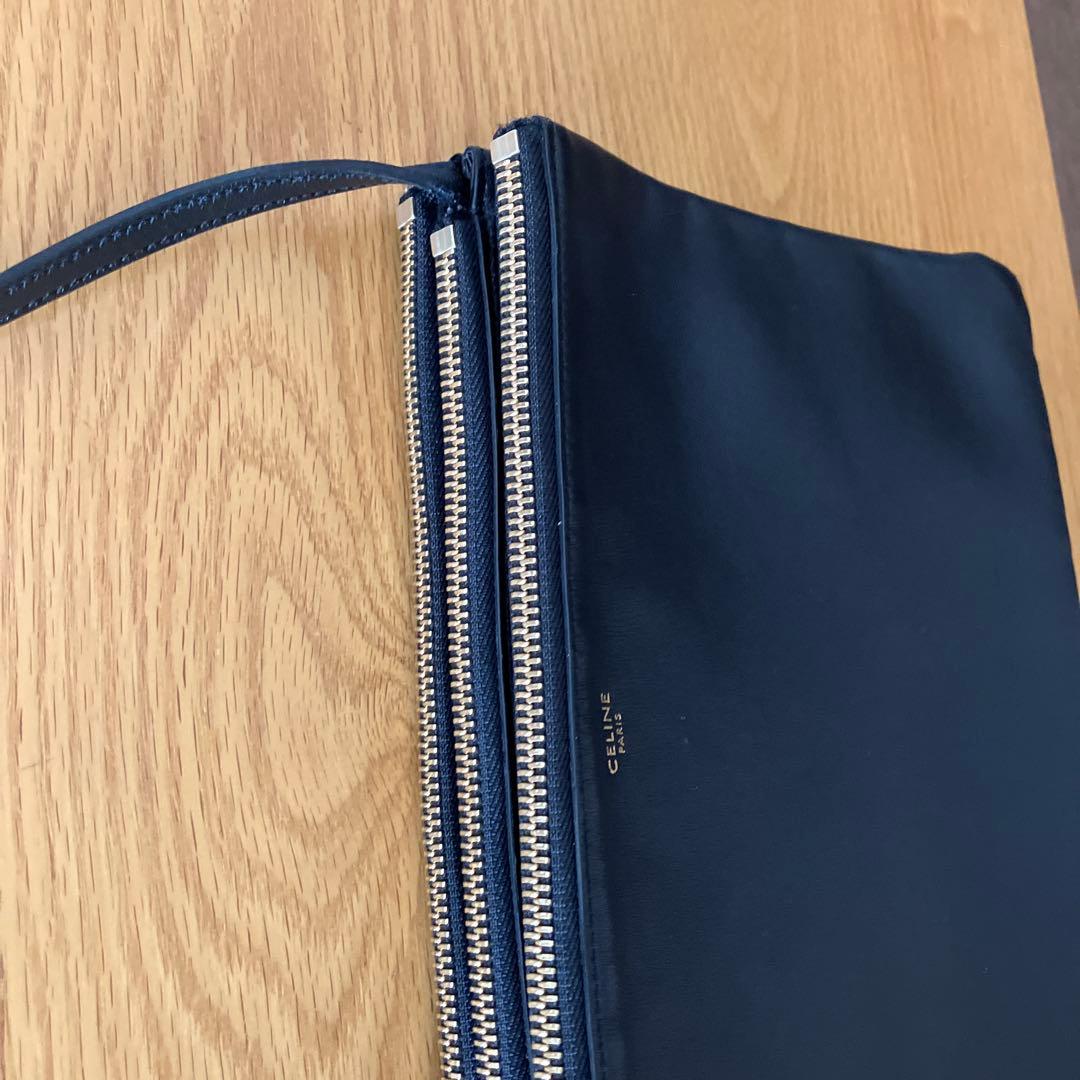 CELINE トリオ　ラージ　ブラック　レザー ショルダーバッグ