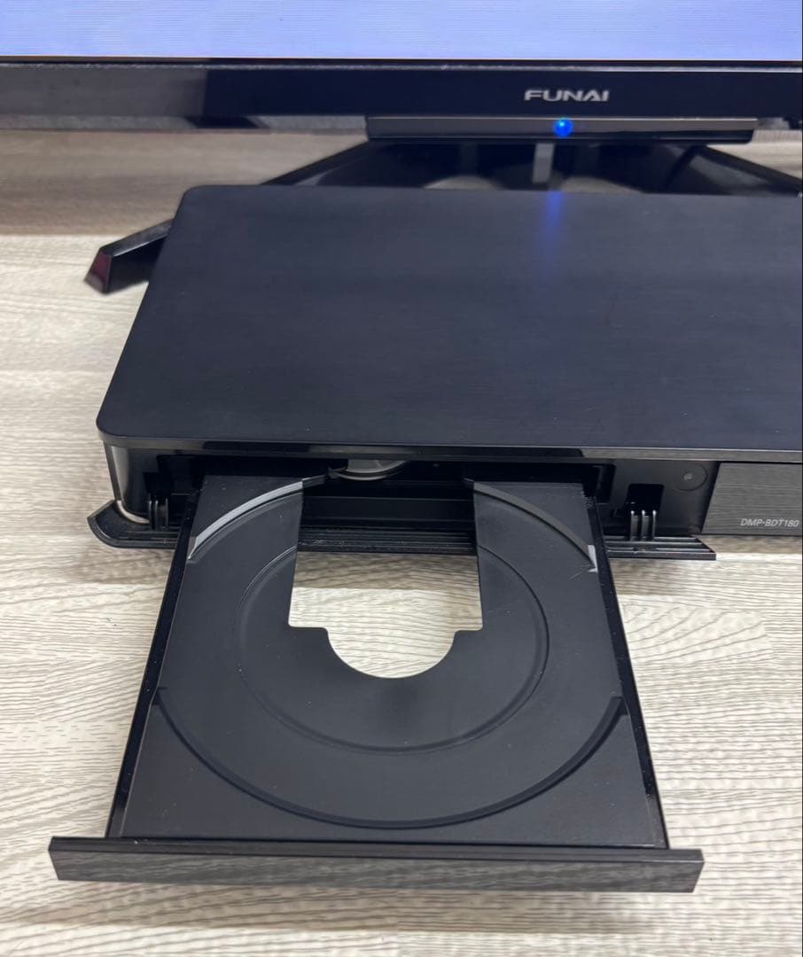 ★Panasonic 4Kブルーレイプレーヤー DMP-BDT180 2016年