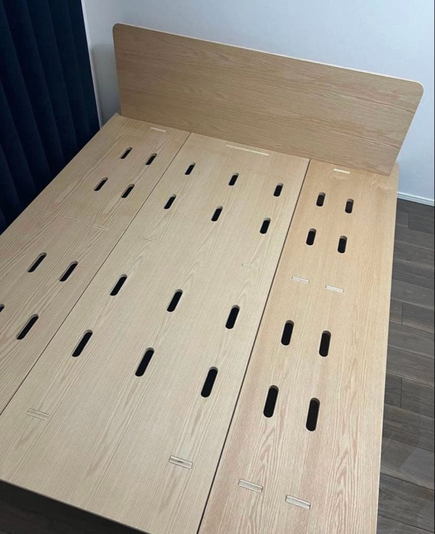 コアラマットレス　木製クイーンサイズベッドフレーム