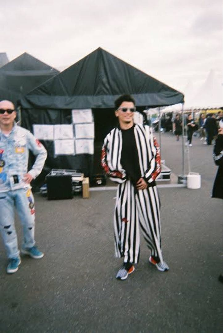 ストライプ柄 花柄刺繍 ボンバージャケット KREVA