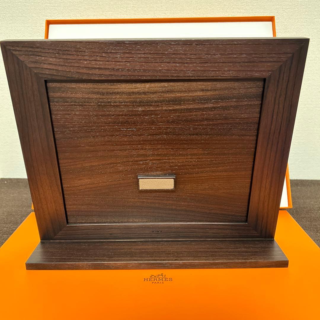 エルメス　フォトフレーム　プレイヤード　GM マホガニー　ベージュ　写真立て