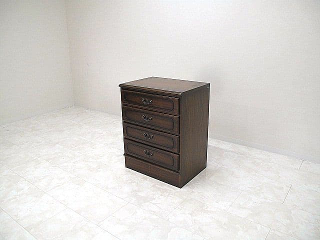 カリモク 「コロニアル」サイドチェスト 　サイドキャビネットローチェスト