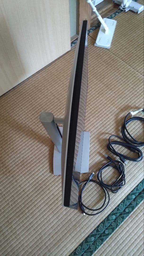 DELL 24インチ ディスプレイ ハイエンド u2421e