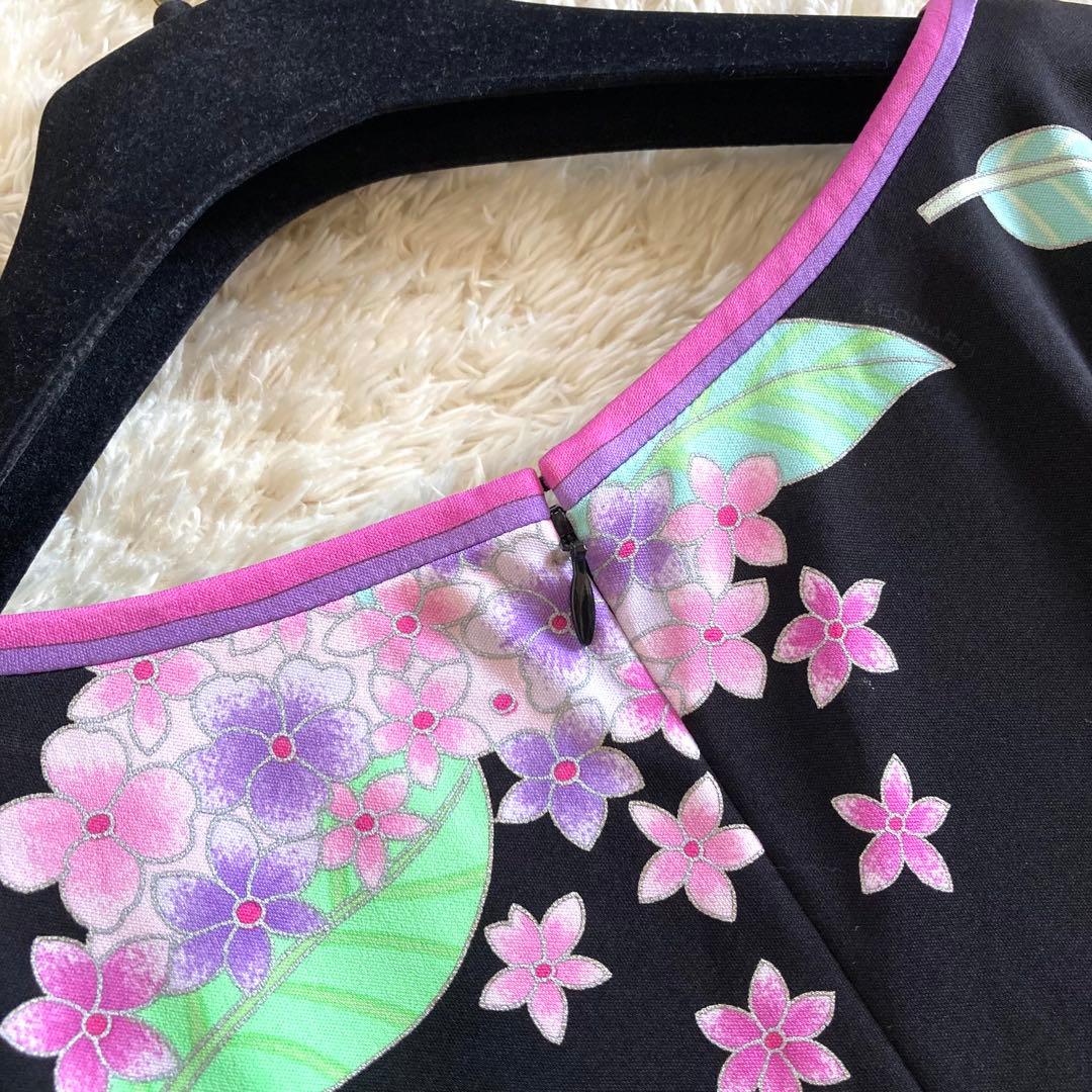 【極美品/近年】レオナール カンカン ボタニカル 花柄トリム フレアワンピース