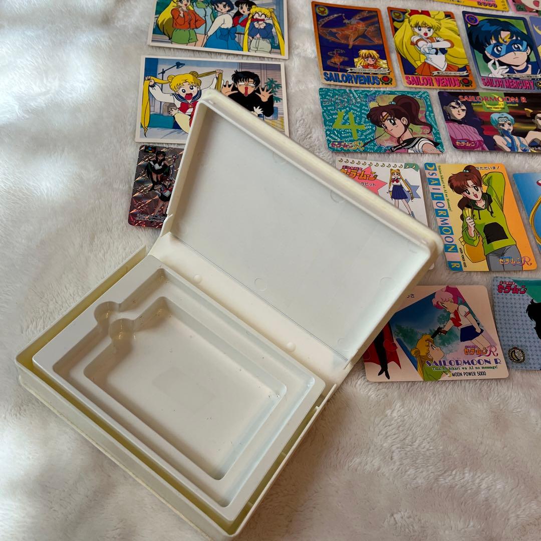 セーラームーン　レア　カード　シール　マグネット　グッズ　大量