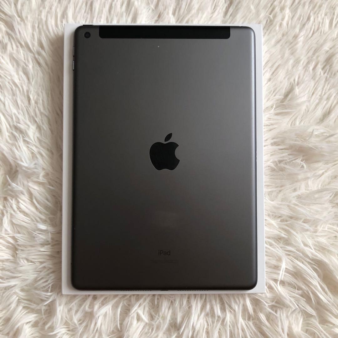 【完動品】iPad 第8世代 128GB SIMフリー【すぐ発送】