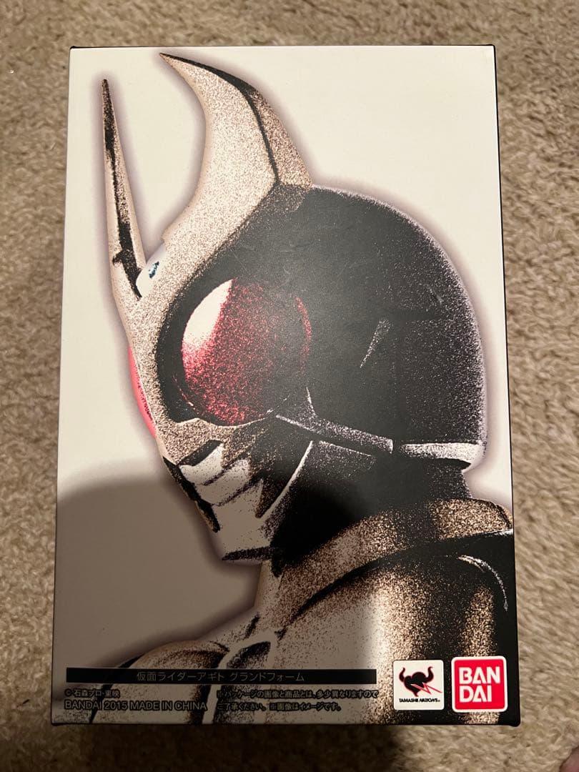 新品未開封　S.H.Figuarts仮面ライダーアギト グランドフォーム　真骨彫