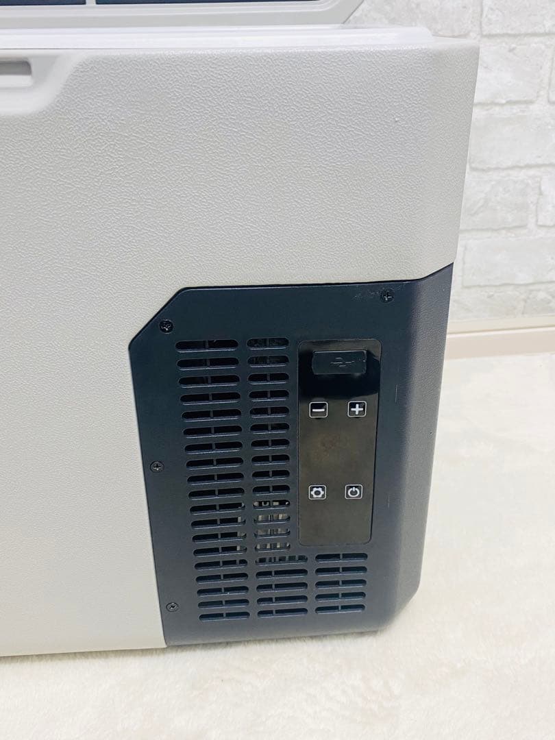 ポータブル冷蔵庫F40C4TMP　18L 車載冷蔵庫動作良好