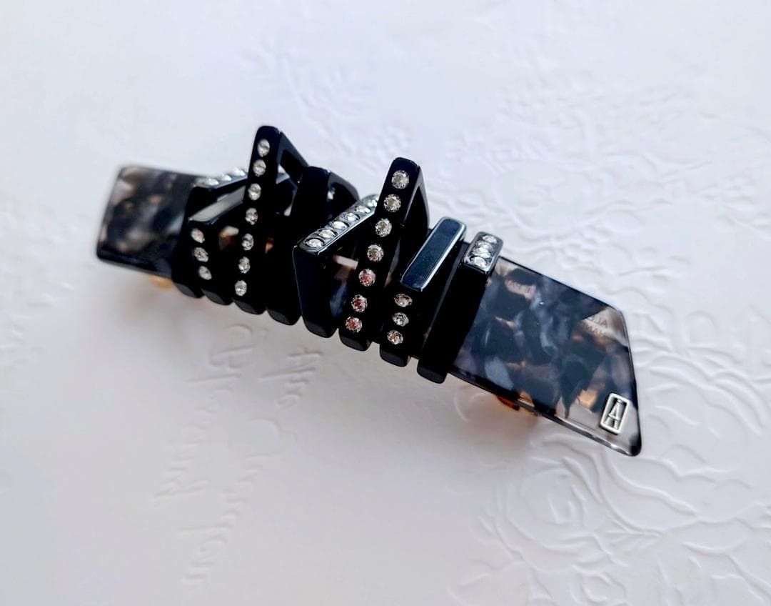 【新品】アレクサンドルドゥパリ スワロフスキーバレッタ