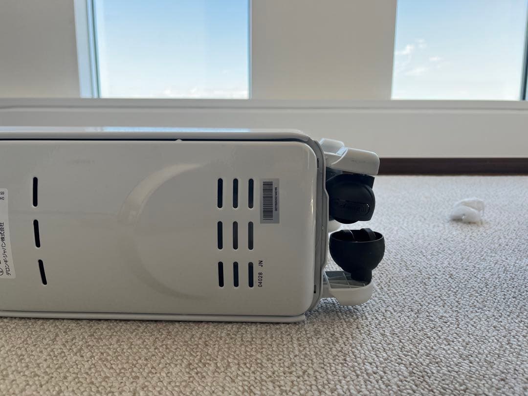 【新品同様】De'Longhi オイルヒーター