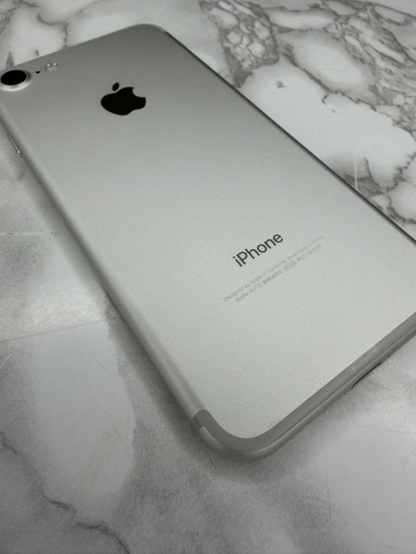 iPhone7 32GB｜SIMフリー｜シルバー　動作良好