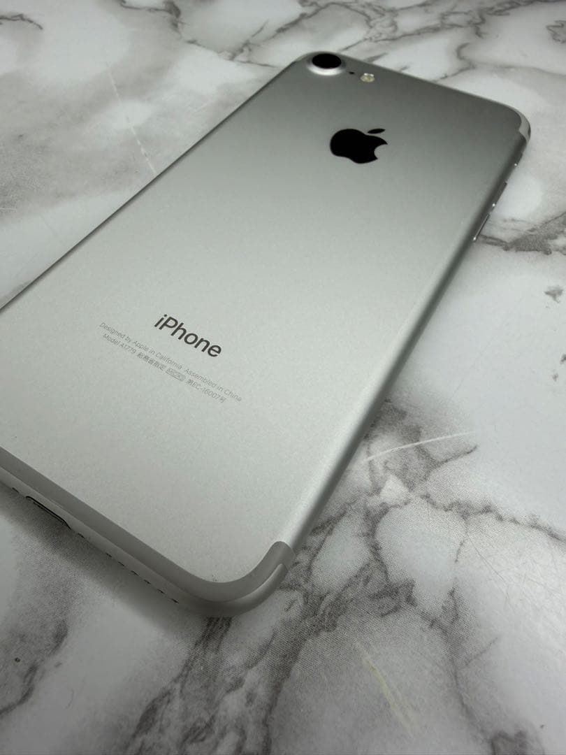 iPhone7 32GB｜SIMフリー｜シルバー　動作良好