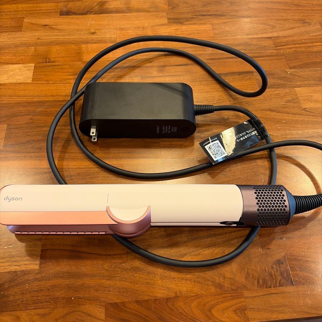 ダイソンストレートドライヤー