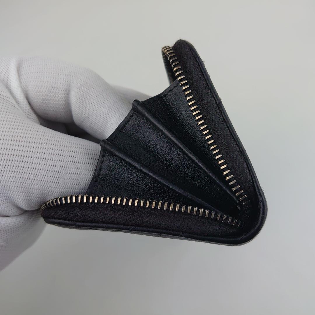 【美品】シャネル　マトラッセ　カードケース　小銭入れ　ミニ　財布　1179